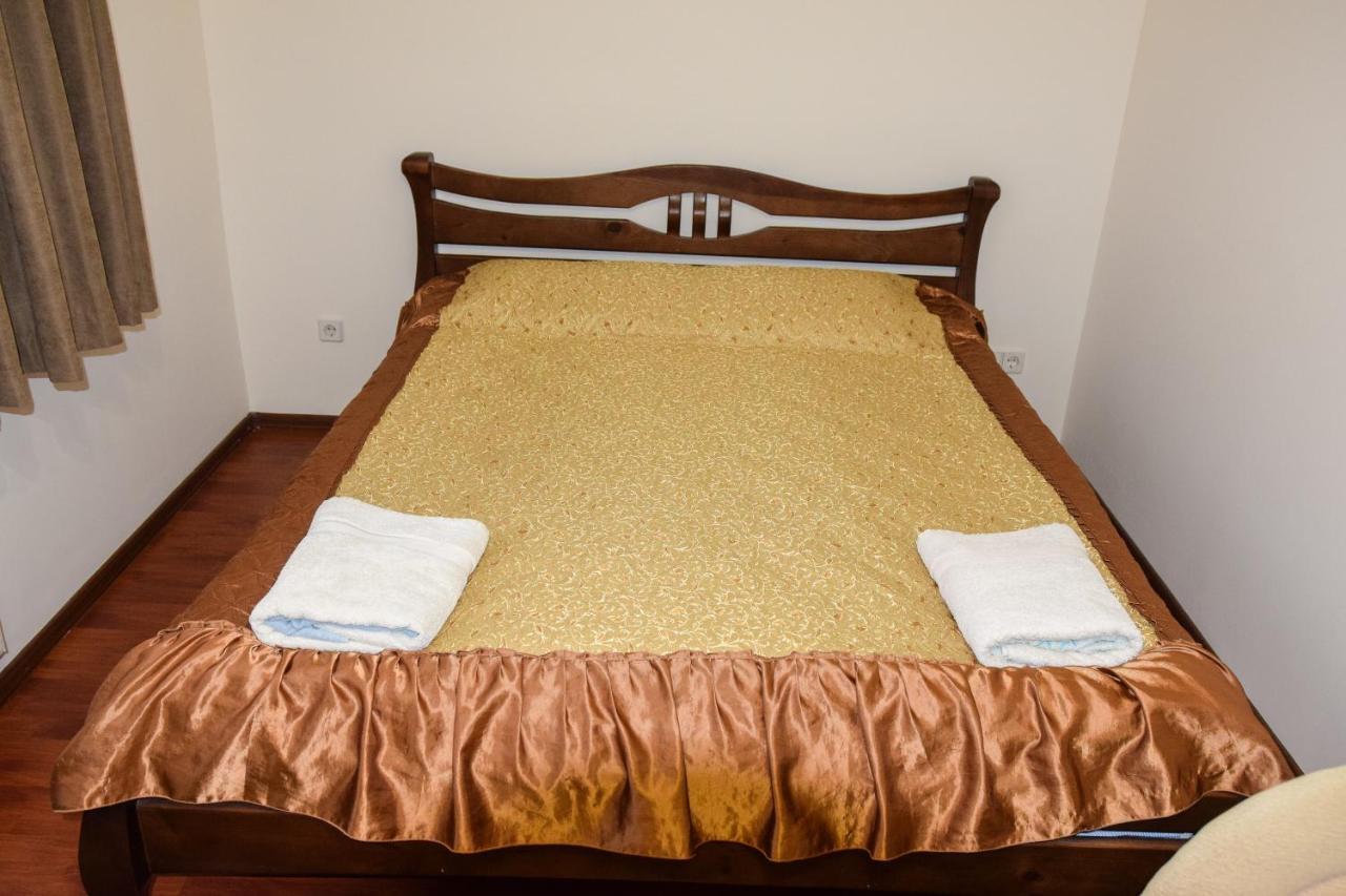 Gostynniy Dvir Hostel Τερνόπιλ Εξωτερικό φωτογραφία